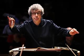 Semyon Bychkov conducting