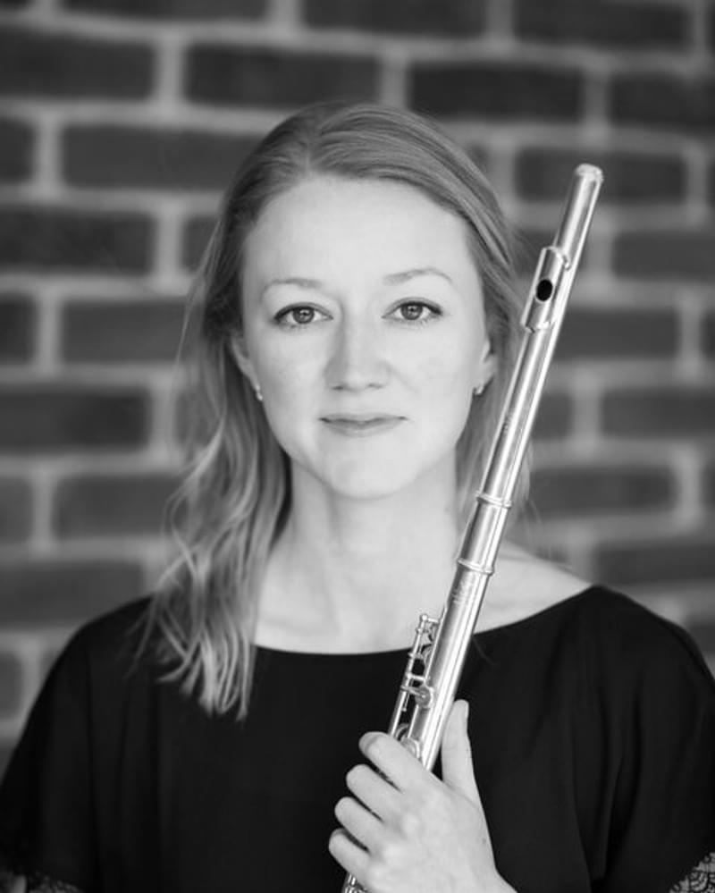 Amy Yule Headshot