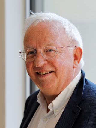 Edward Gregson Headshot