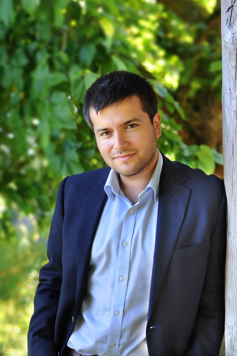 Florian Mitrea - استاد آموزشی profile picture