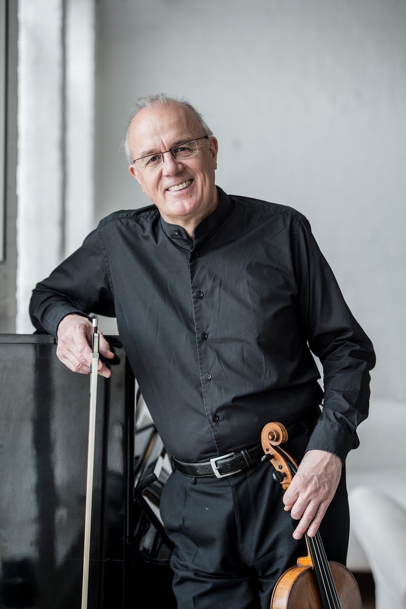 Paul Silverthorne - استاد profile picture