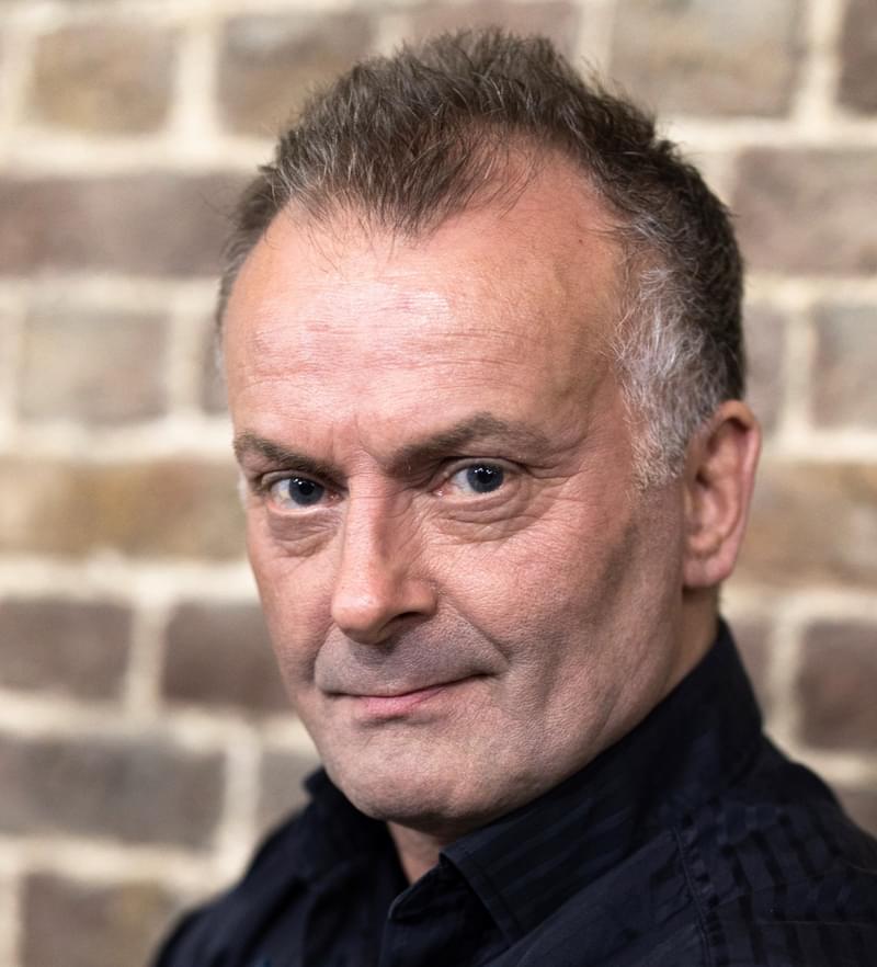 Robin O'Neill portrait