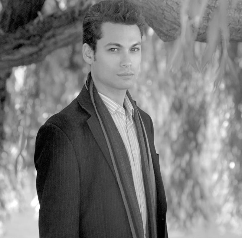 Dominic grier headshot