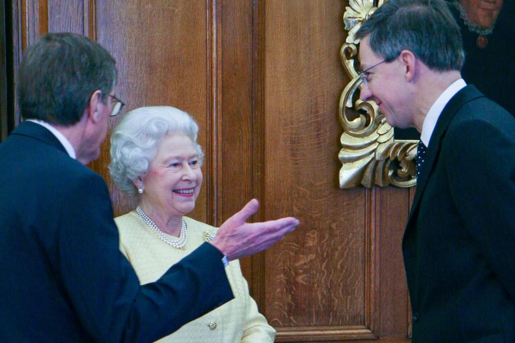 Her Royal Majesty the Queen meets Academy Principle, Jonathan Freeman-Attwood