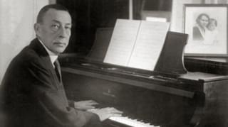 Rachmaninov sat at the piano