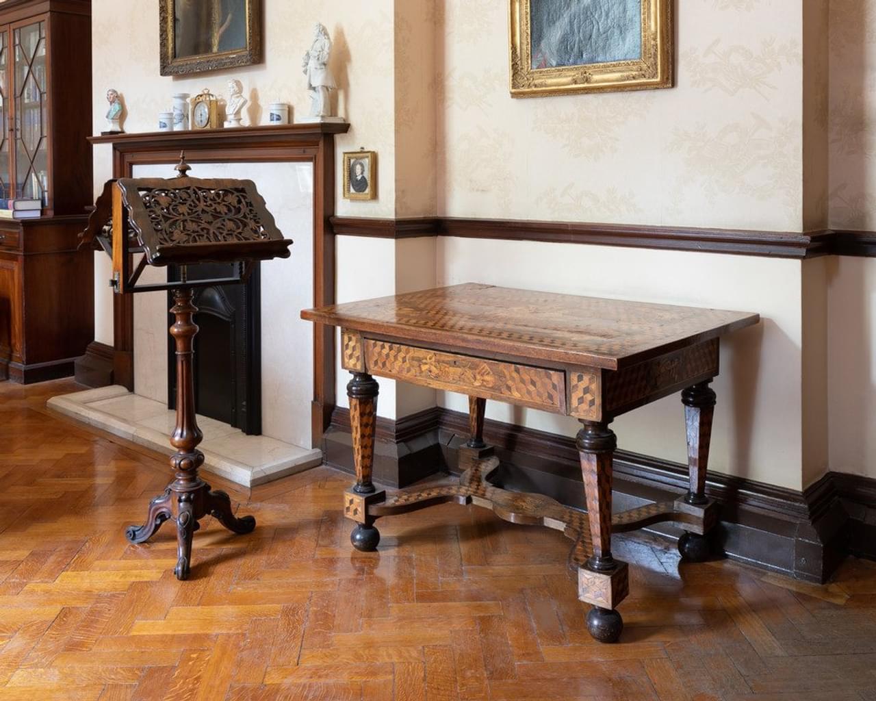 A desk that once belonged to Mozart